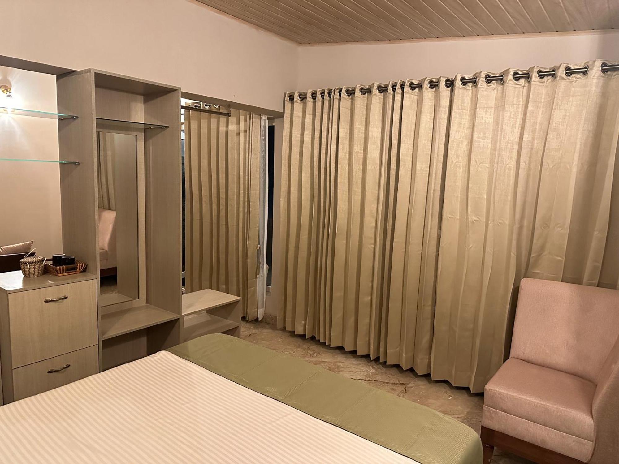 Planters Punch Resort Udagamandalam Exterior foto